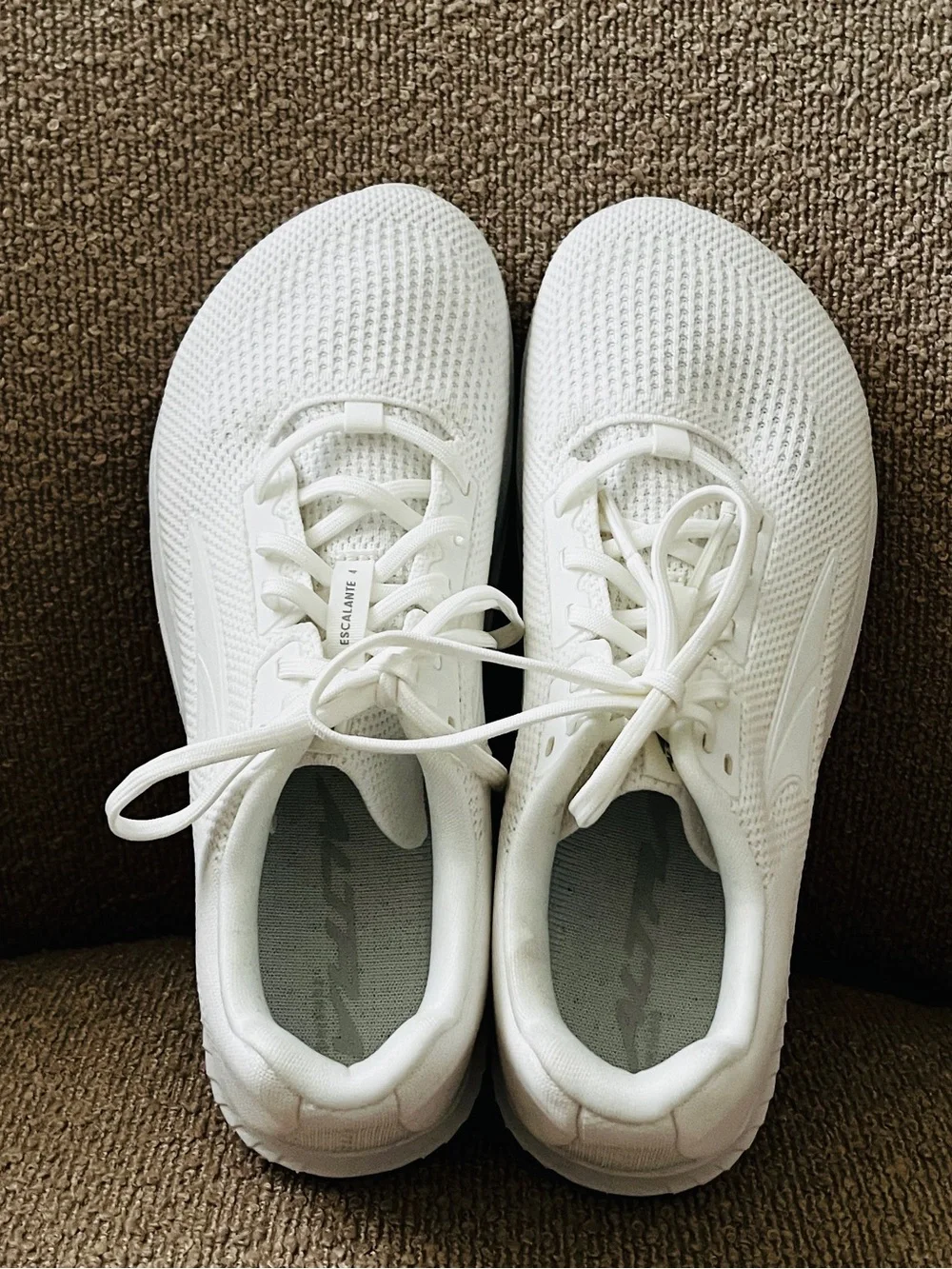 Altra Escalante 4 White Road Running Shoes Women's Size 7.5 EU 38.5